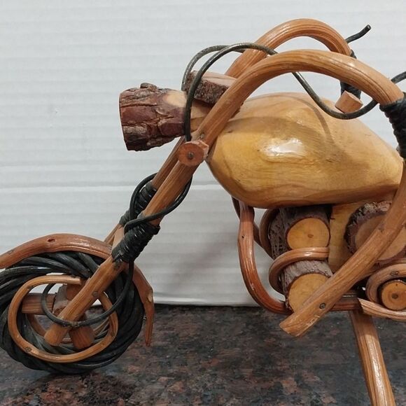Harley-Davidson Wooden Motorcycle Model - Orange and Brown - Picture 3 of 7